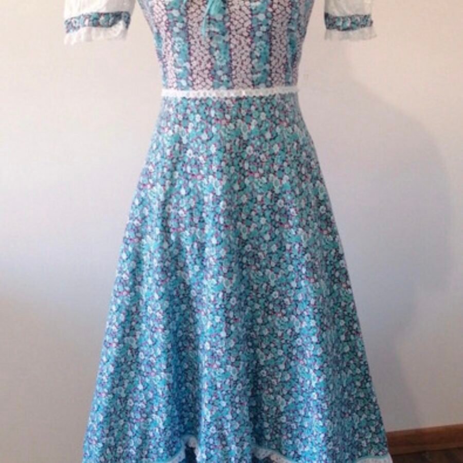 Robe longue vintage esprit campagne / dirndl romantique